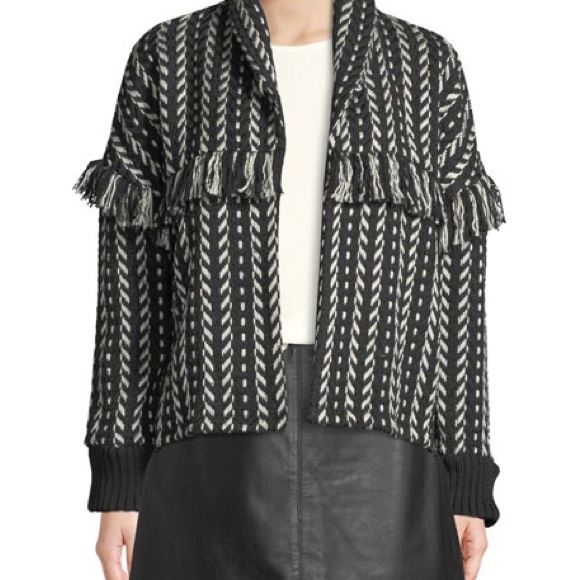 Cupcakes and Cashmere Jacket and Coat - Picture 4 of 13